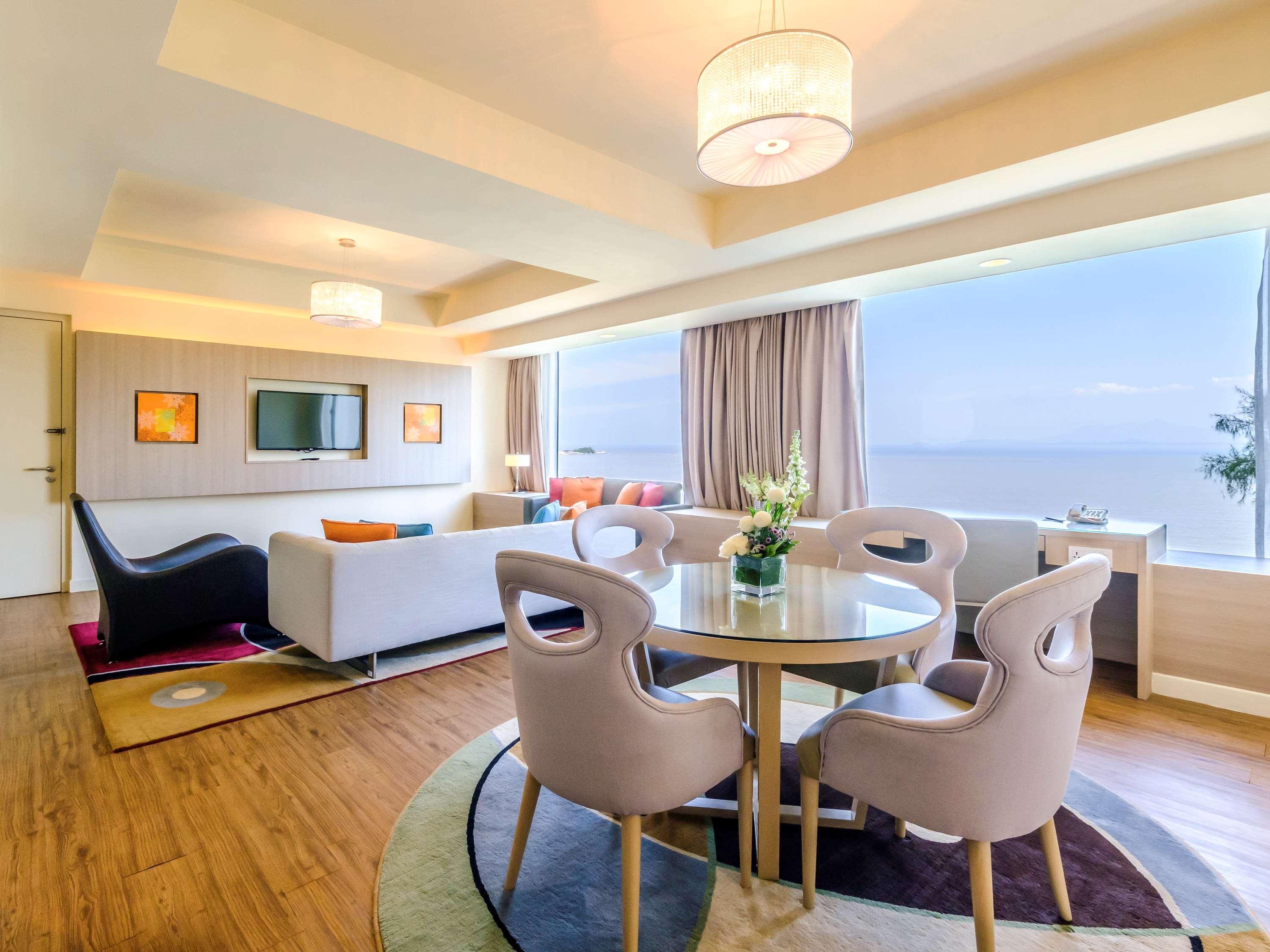 Mercure Penang Beach Tanjung Bungah  Ngoại thất bức ảnh