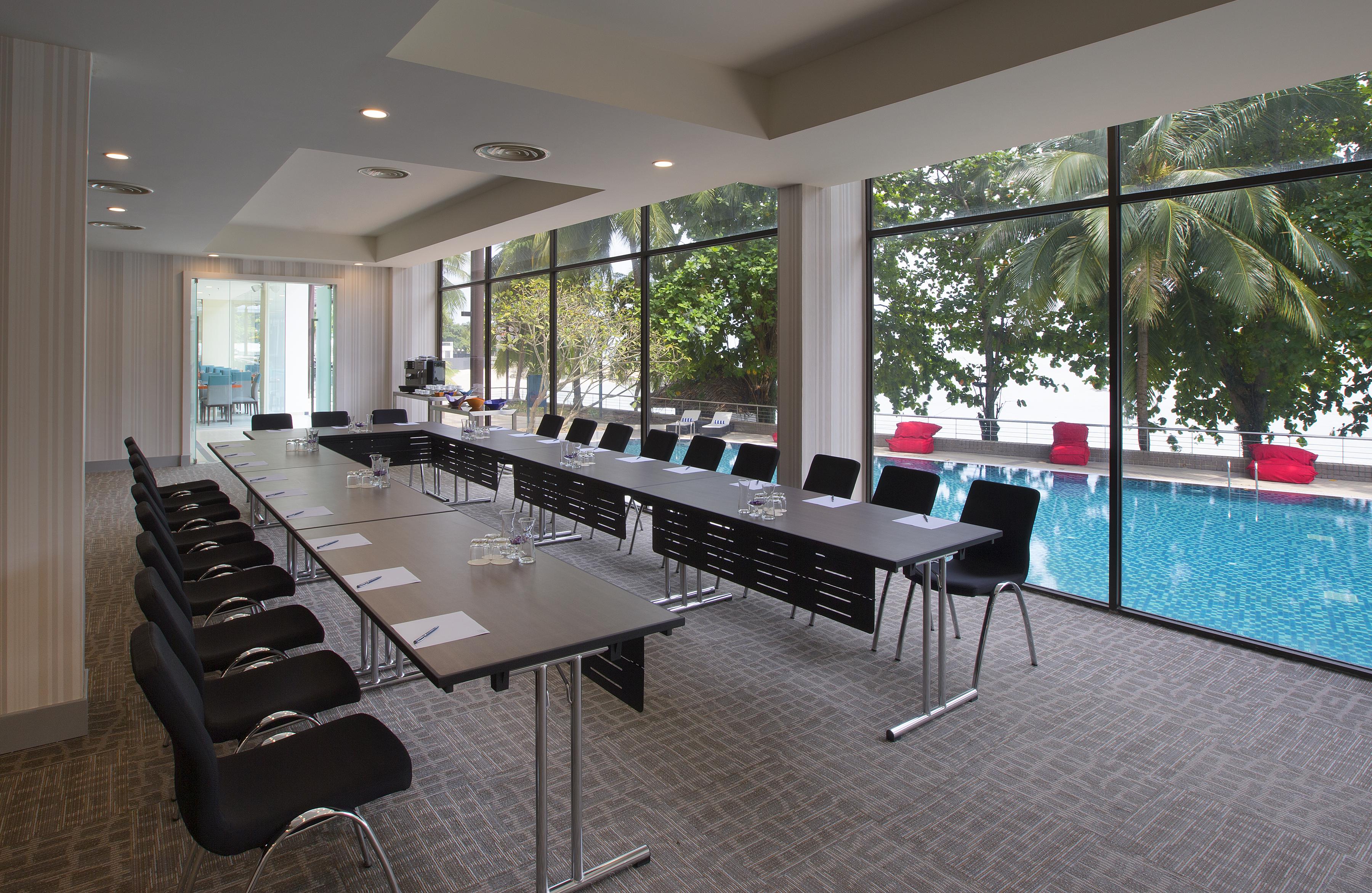 Mercure Penang Beach Tanjung Bungah  Ngoại thất bức ảnh