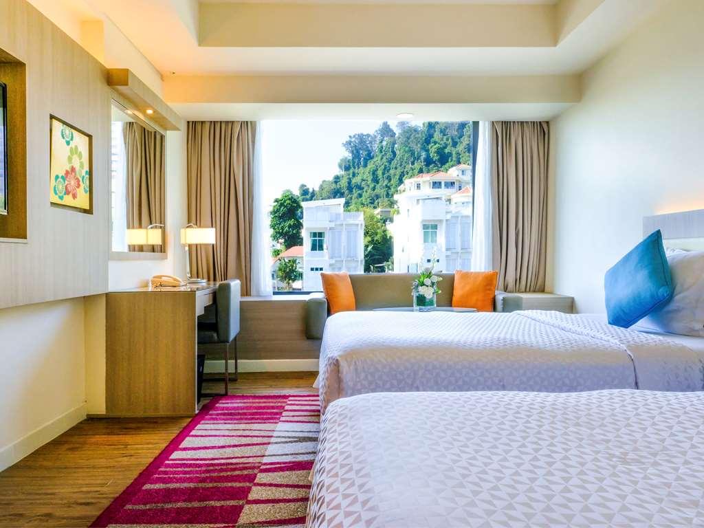 Mercure Penang Beach Tanjung Bungah  Phòng bức ảnh