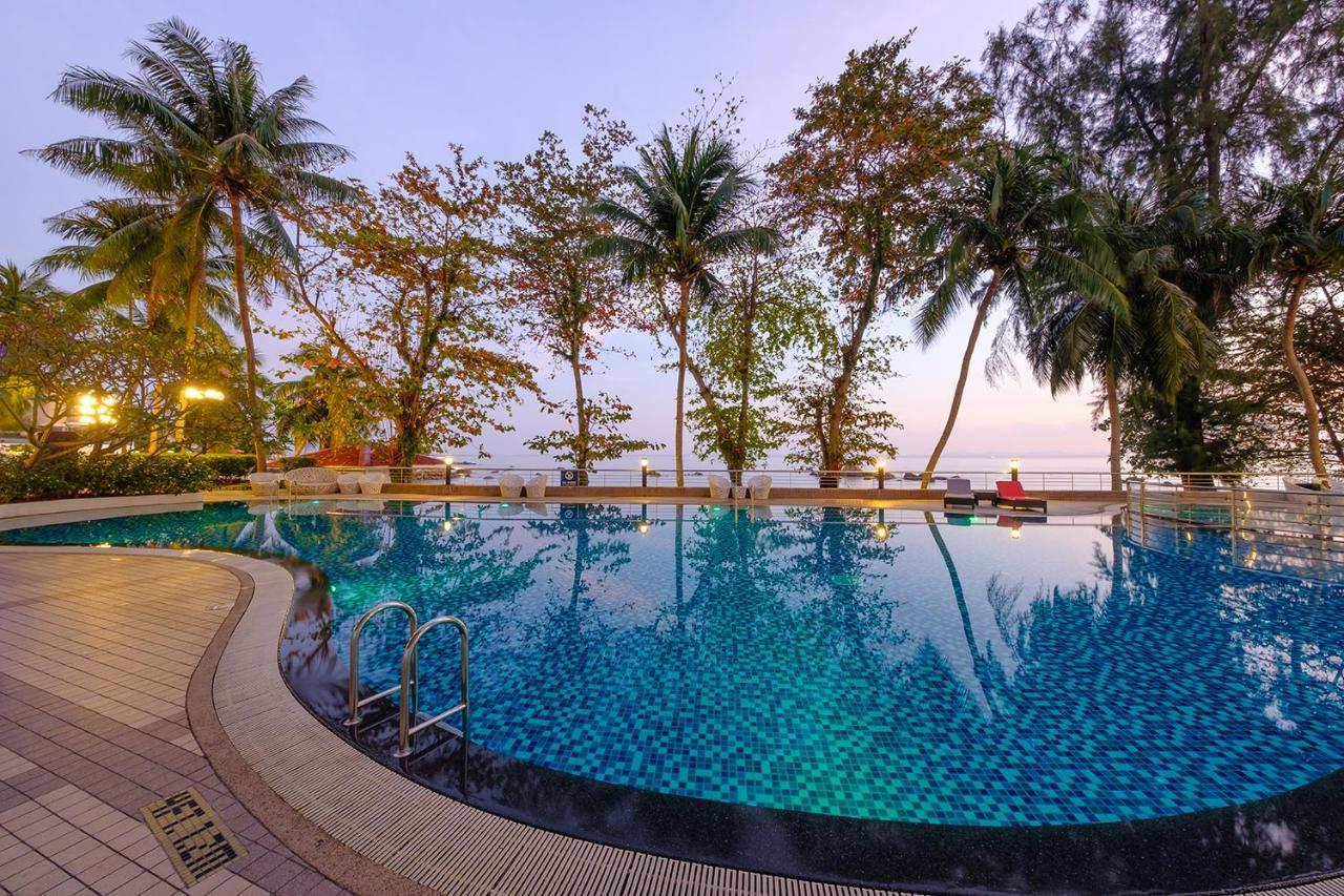 Mercure Penang Beach Tanjung Bungah  Ngoại thất bức ảnh